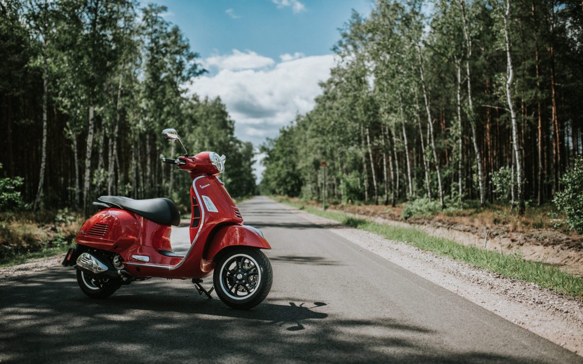Włoskie wakacje, czyli tydzień z&nbsp;Vespa GTS 310 [2025]